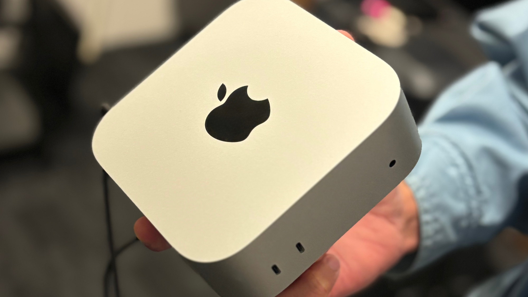 Clos eup image of a mac mini